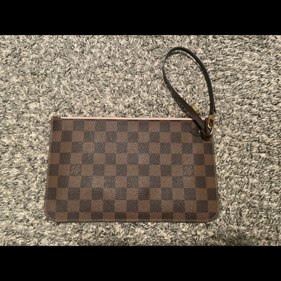 SOLD - Picture 2 of 8